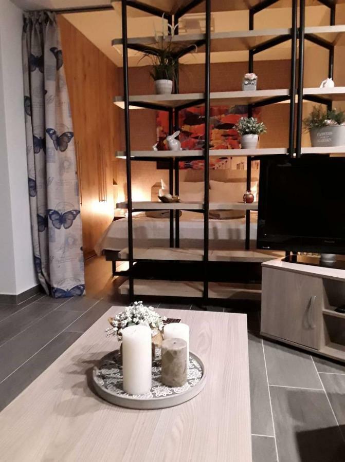 22 Apartment